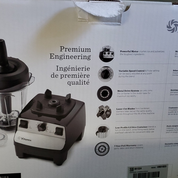 VITAMIX 5300. Remaining 2yr warranty included - Picture 3 of 3